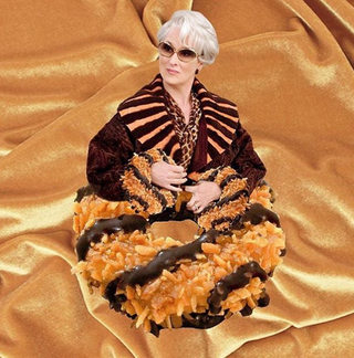 Illustration for article titled Now there’s an Instagram account that combines Meryl Streep and food